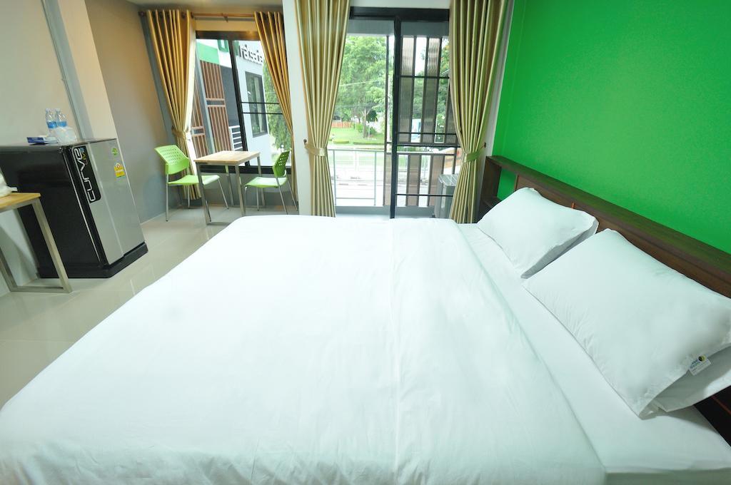 City Ratsada Lampang Kültér fotó